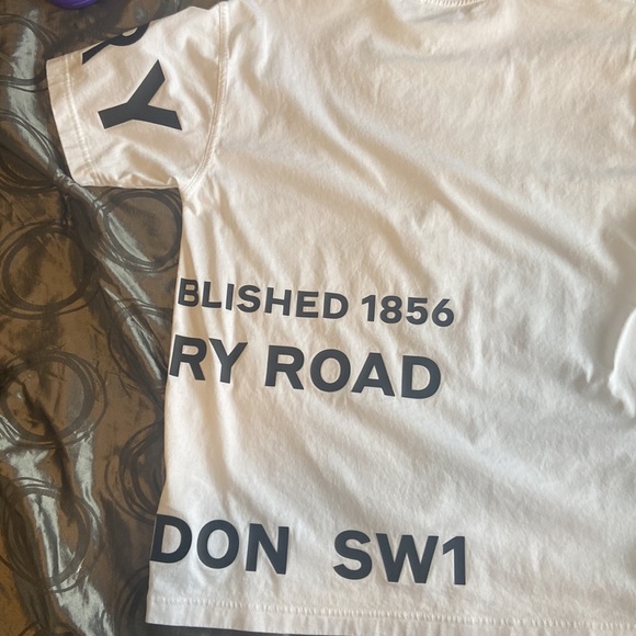 Burberry shirt - Picture 3 of 4